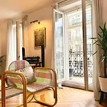 Parishome! Double Balcony, Art & Designer Touches